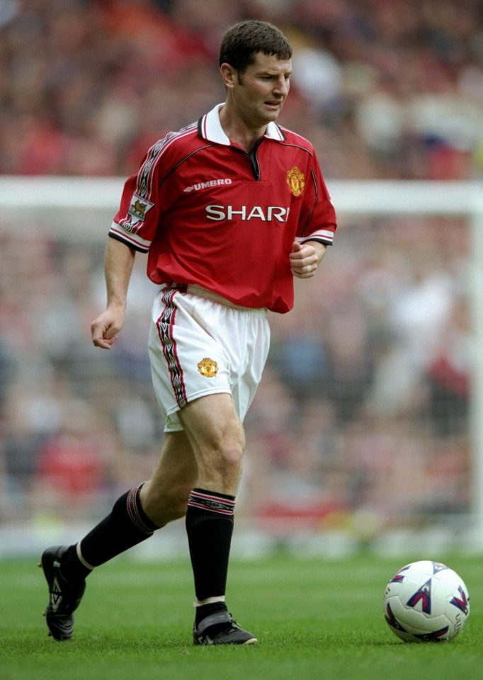  Denis Irwin emerged as one of the most reliable full-backs in Prem  history