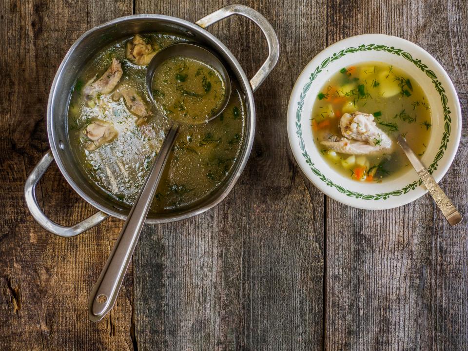  Make soup with Sunday leftovers