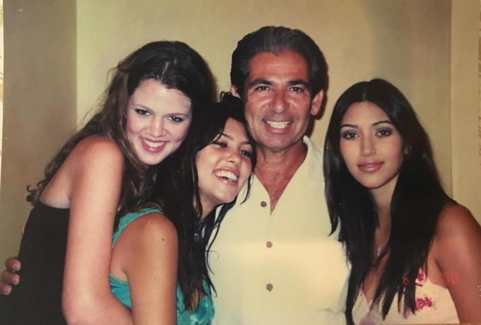  Robert with his three daughters. He died in 2003, eight weeks after being diagnosed with esophagel cancer