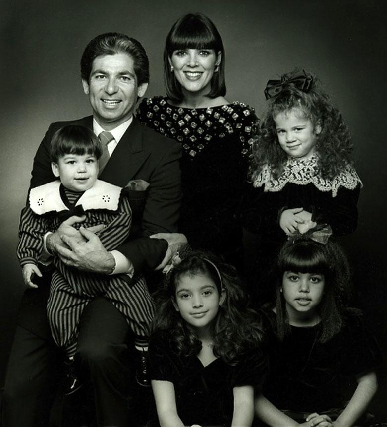  A new book called The Kardashians: An Amercan Drama, is to be released next month lifting the lid on Robert Kardashian's marriage to Kris Jenner. Pictured are the couple with children Kourtney, Kim, Khloe and Rob