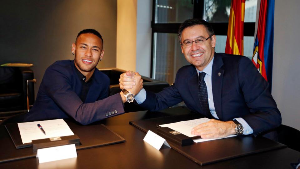  Neymar and Barca shook hands on a five-year deal last October