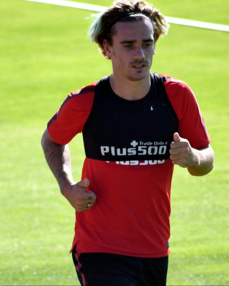  Antoine Griezmann could leave Atletico Madrid if his £85m buy-out clause is met