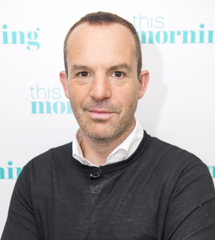  Money expert Martin Lewis claims 77 per cent of graduates will not have paid back their full loan after 30 years