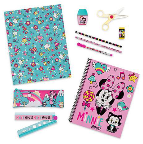  This Minnie Mouse stationary supply kit costs £10.99