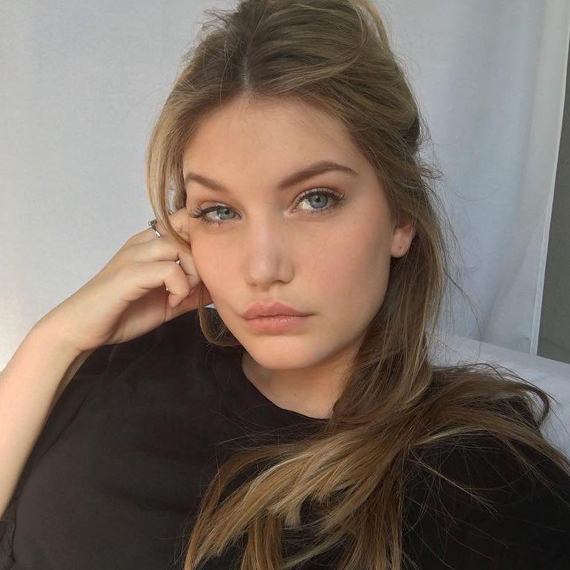  Model Iza IJzerman, 22, from the Netherlands has been called the 'curvy Gigi Hadid' thanks to looking extremely similar to the star