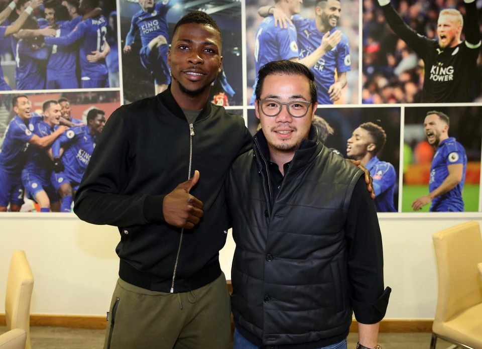  Kelechi Iheanacho with club vice chairman Aiyawatt Srivaddhanaprabha