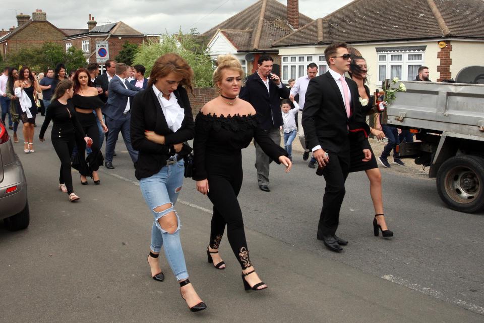  Mourners marched through the streets to pay their respects to Quhey