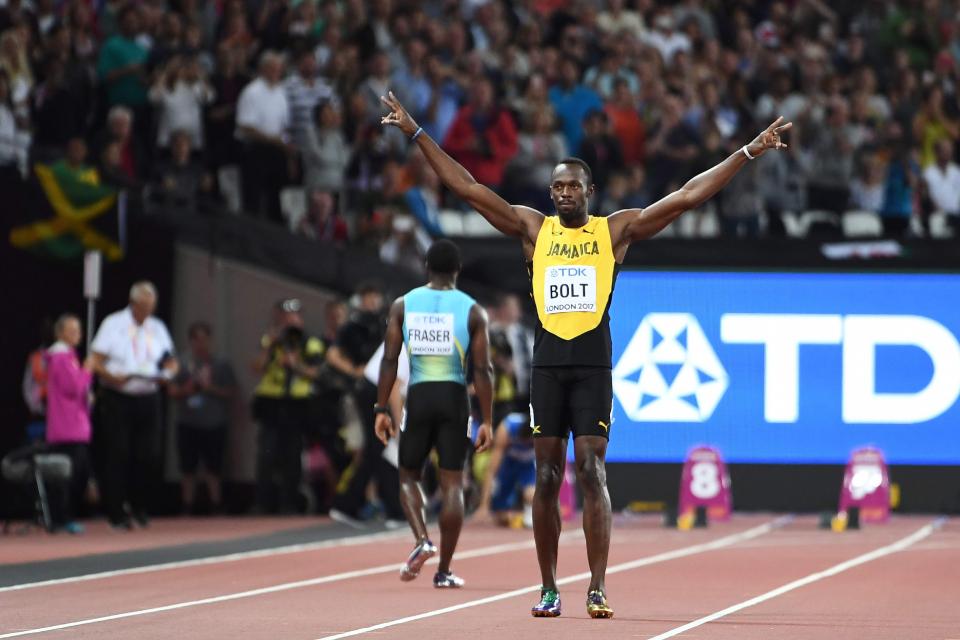  Usain Bolt takes the acclaim of the London crowd