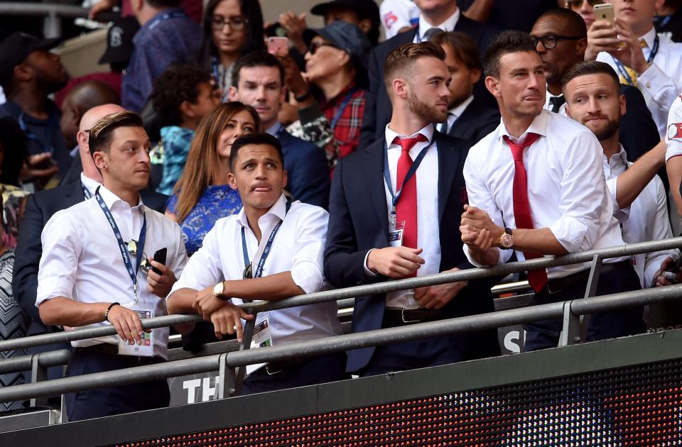  Alexis Sanchez didn't feature as Arsenal lifted the Community Shield