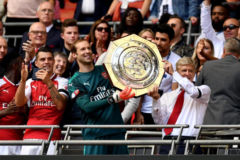  Arsene Wenger lifted the Community Shield with Petr Cech