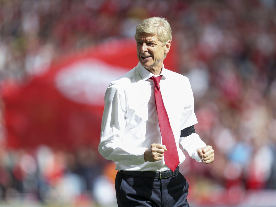 Arsene Wenger now appears in pole position to sign the winger