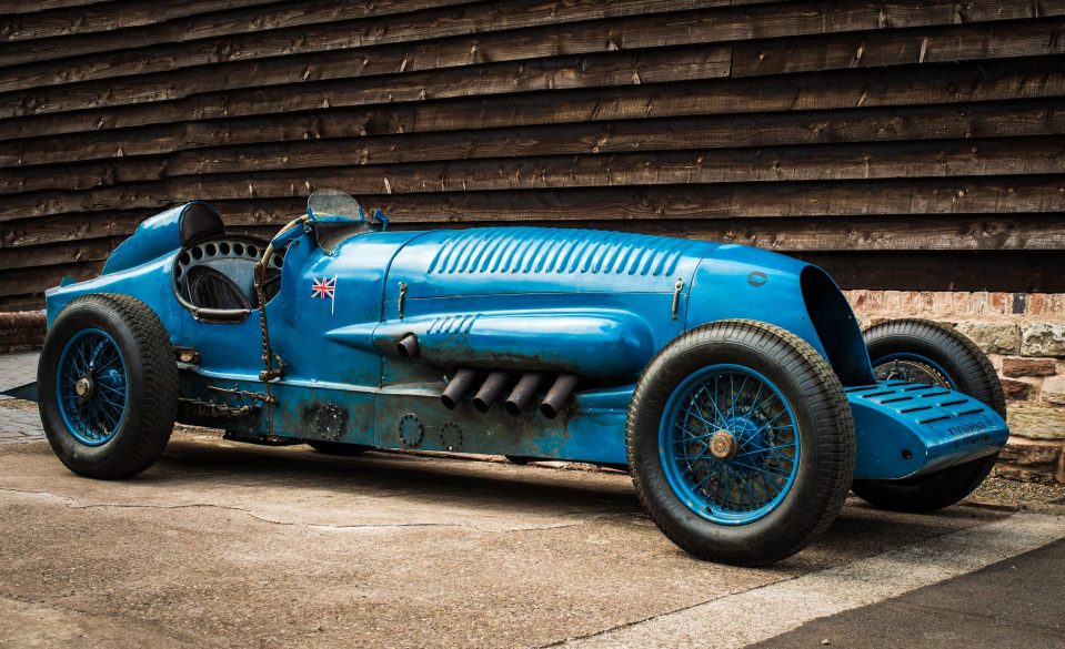  Replica is expected to sell for £300,000