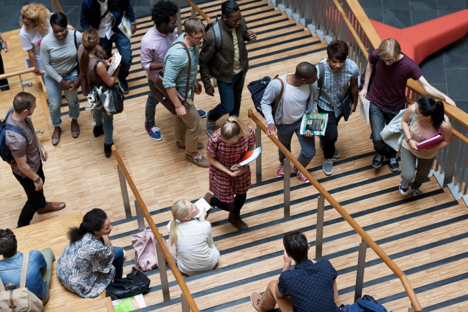 Teenagers at fee-paying schools are three times more likely to get a place at university despite comprehensive kids catching them up