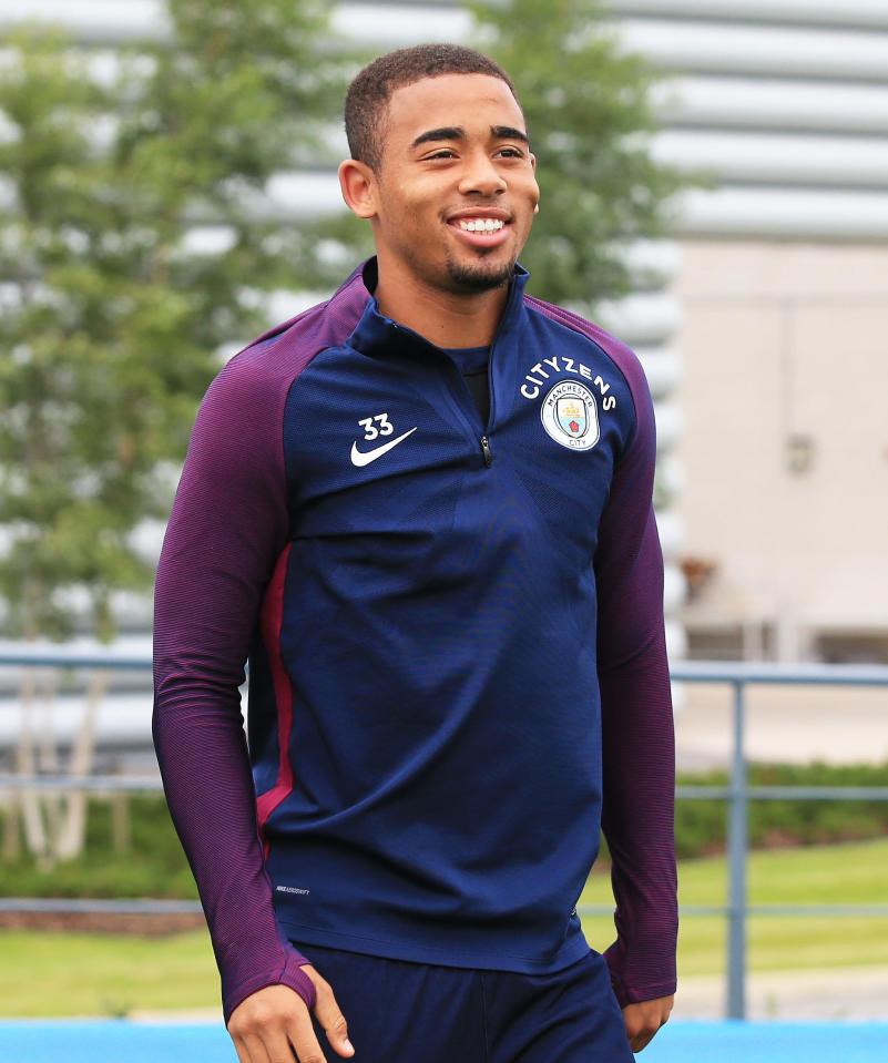  Gabriel Jesus knows City are under pressure to deliver silverware this season