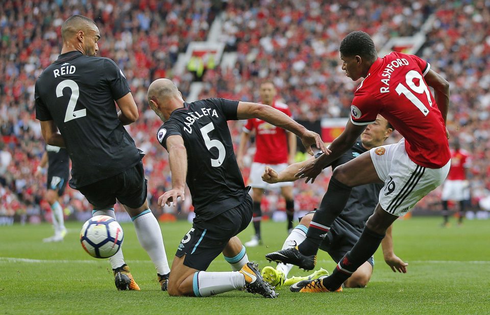  Marcus Rashford hopes to form a regular partnership with Romelu Lukaku