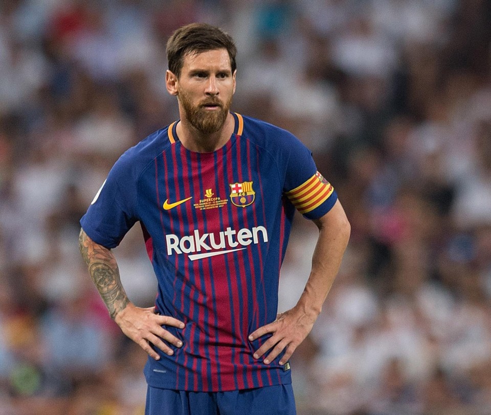 A Barcelona director refuses to confirm Lionel Messi has signed contract