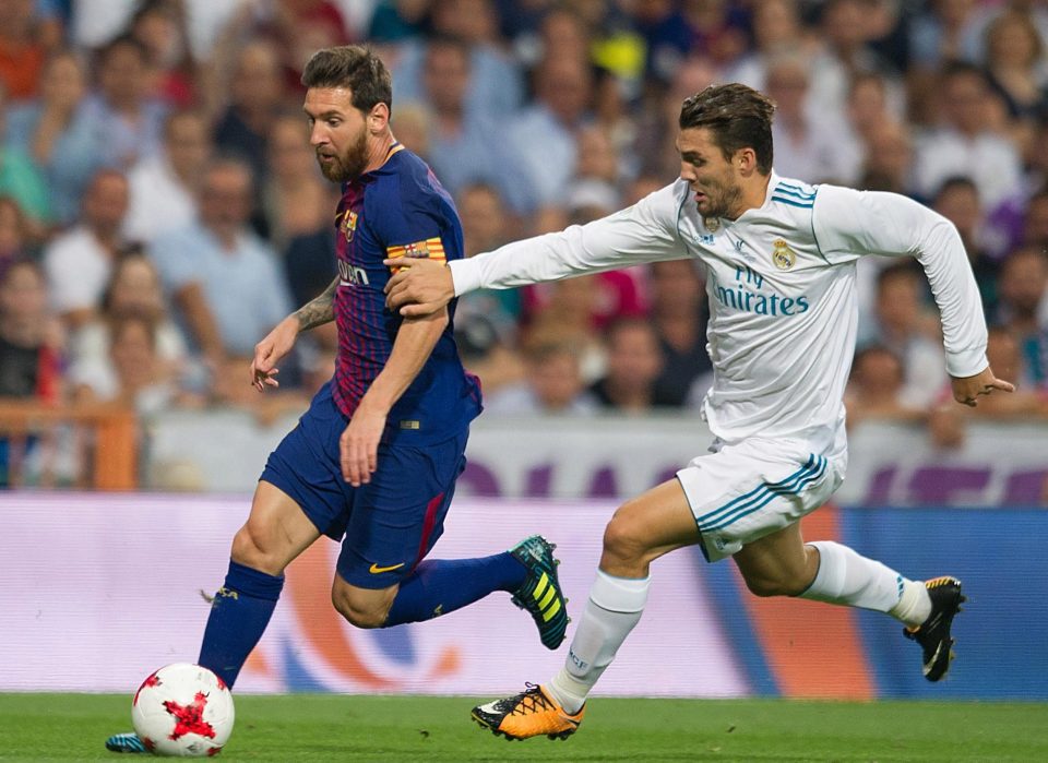  Mateo Kovacic duels with Lionel Messi at the Bernabeu in Spanish Super Cup