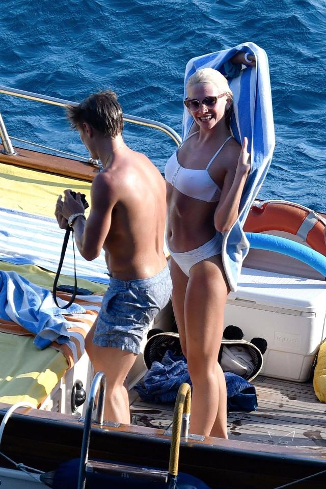  Pixie Lott pictured on her romantic getaway with model fiancé Oliver Cheshire