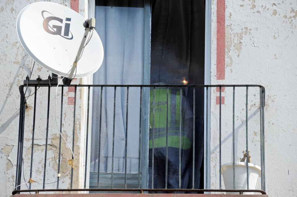  Cops search a property in Ripoll, Spain after the atrocities