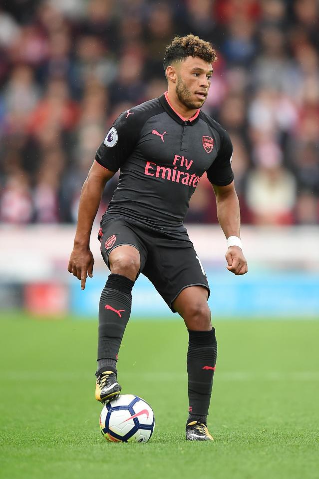  Oxlade-Chamberlain has less than 12 months remaining on his current contract