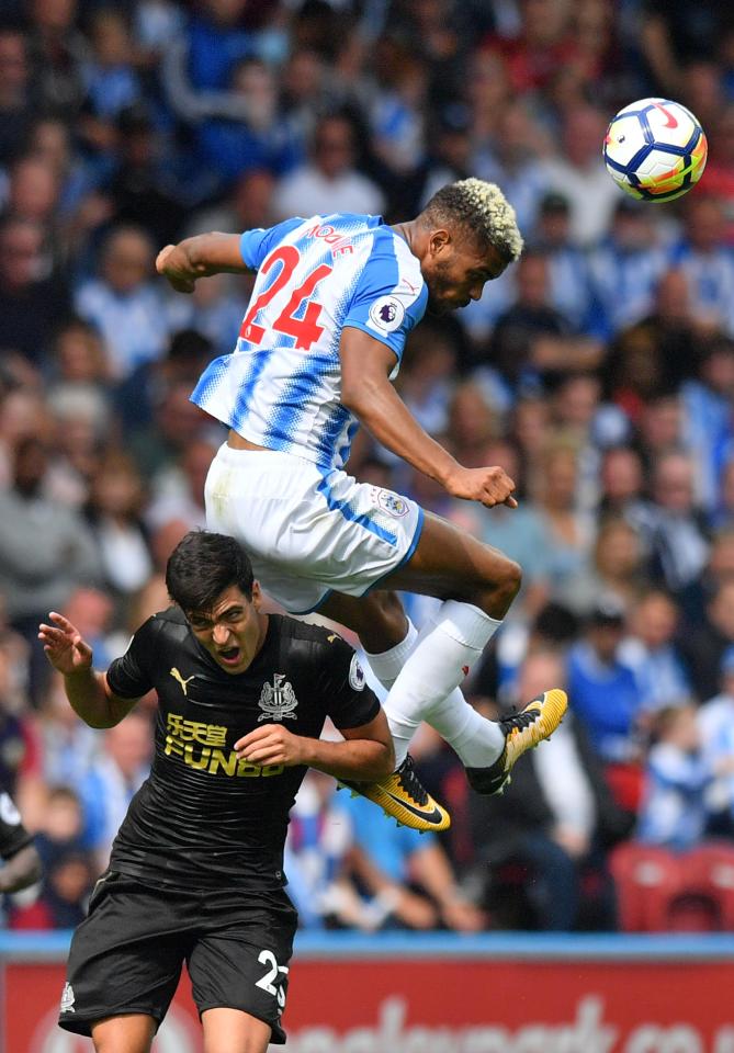  Steve Mounie has added a serious aerial threat to Huddersfield's game