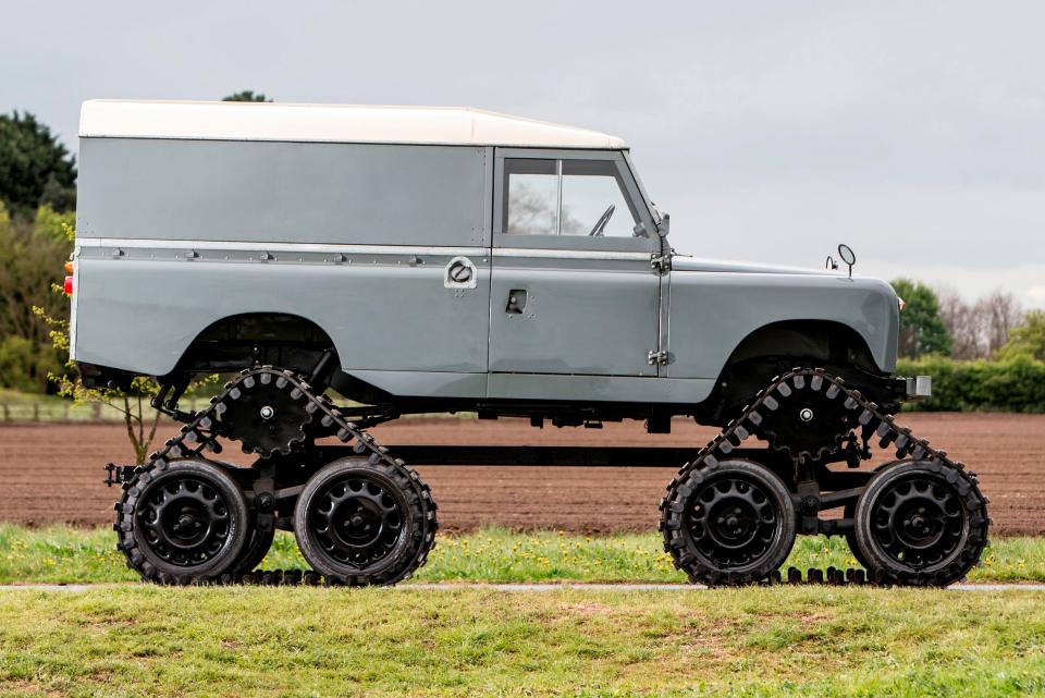  Tank tracks give Land Rover a huge ground clearance allowing to wade through marshes