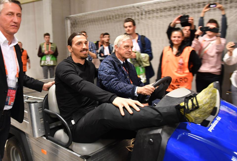  Zlatan Ibrahimovic will miss the group stage but can feature if United make the knockout stages