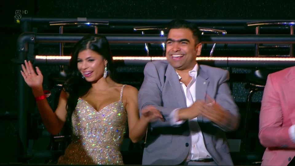 Marissa Jade sat next to Karthik Nagesan