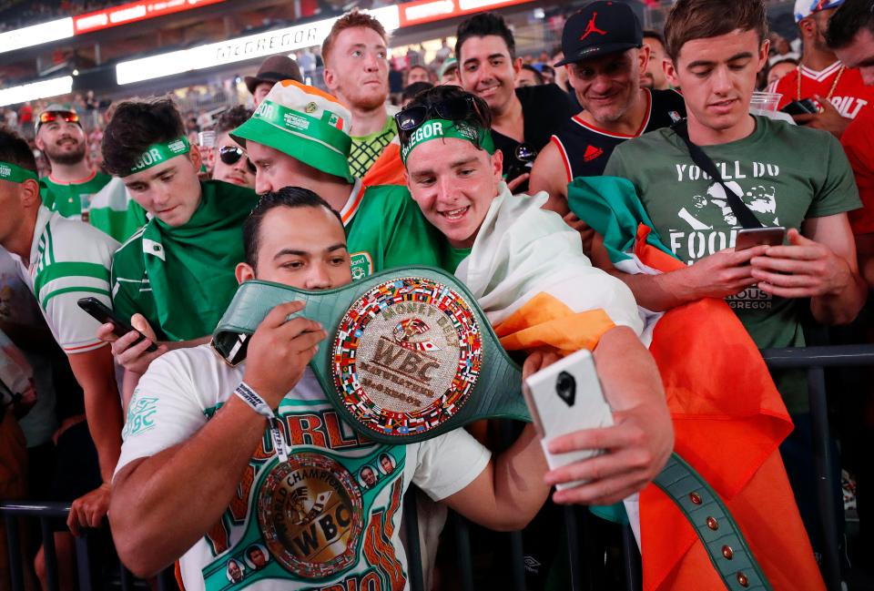  Fans packed into T-Mobile Arena for the weigh-in on Friday in Las Vegas