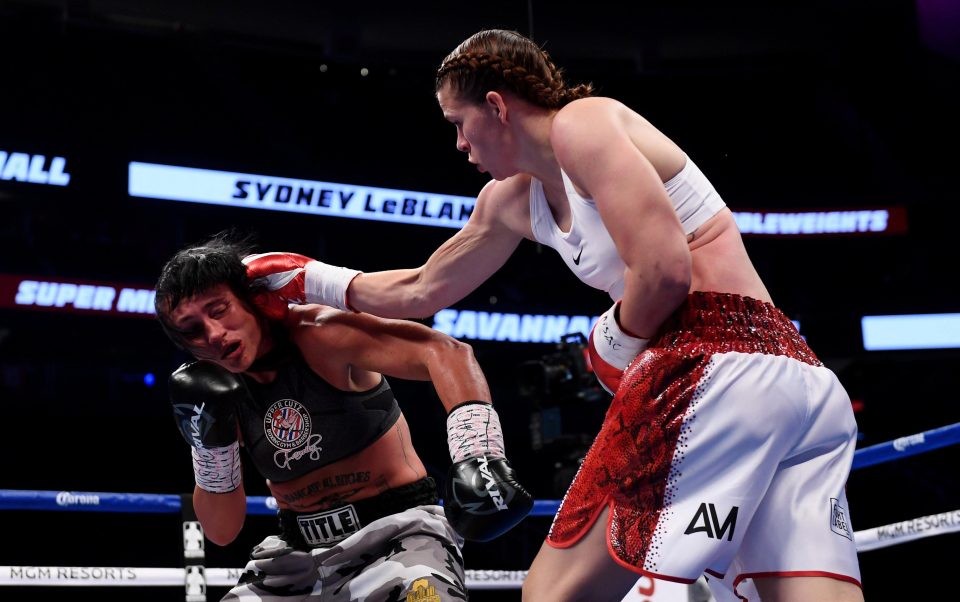  Savannah Marshall lets rip on Sydney LeBlanc as the Brit won her first professional bout