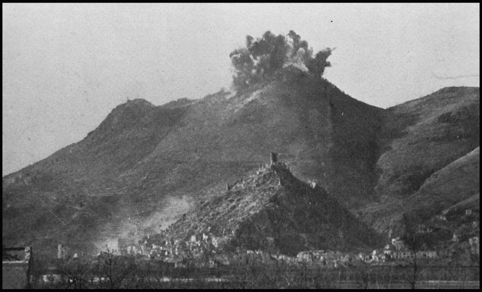  The bombing of Monte Cassino abbey, 15 February 1944