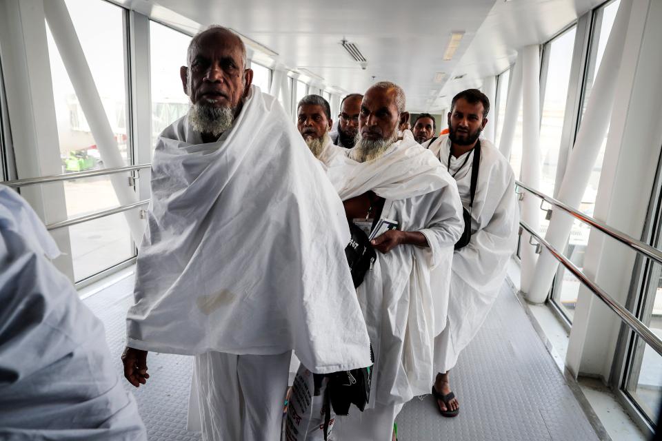  Muslims are given special clothes called Ihram to wear, which are simple, white garments that are supposed to make Muslims appear equal before Allah