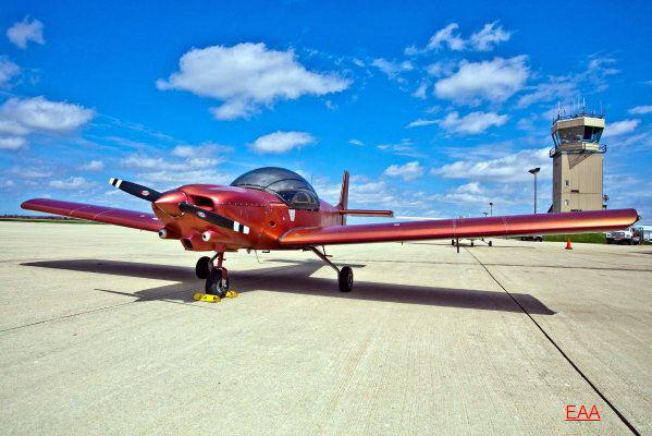  The incredible plane the genius built as a teenager