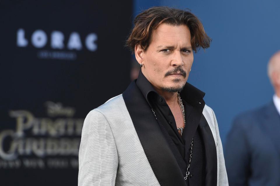  Johnny Depp at the Los Angeles premiere of Pirates of the Caribbean