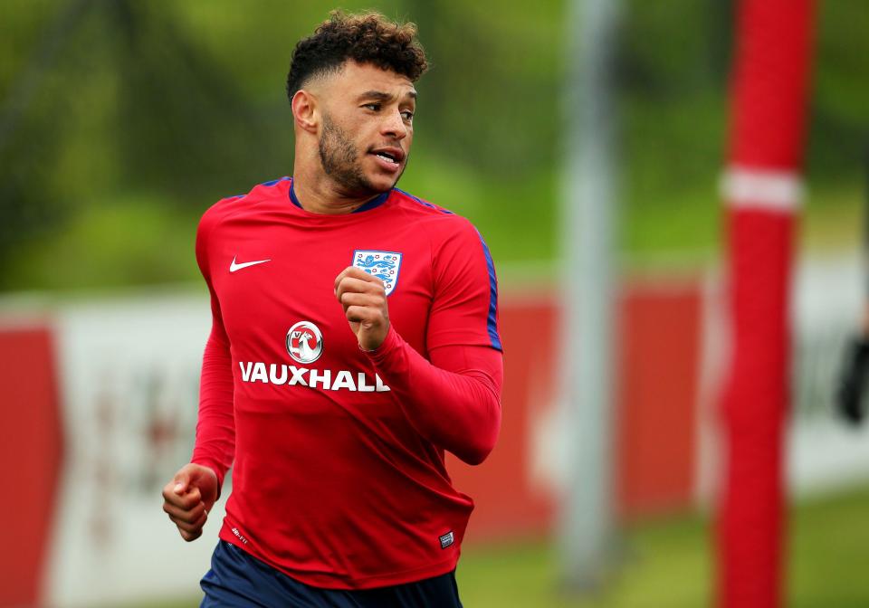  Arsenal midfielder Alex Oxlade-Chamberlain has also been targeted by Chelsea but Liverpool have been his No1 choice