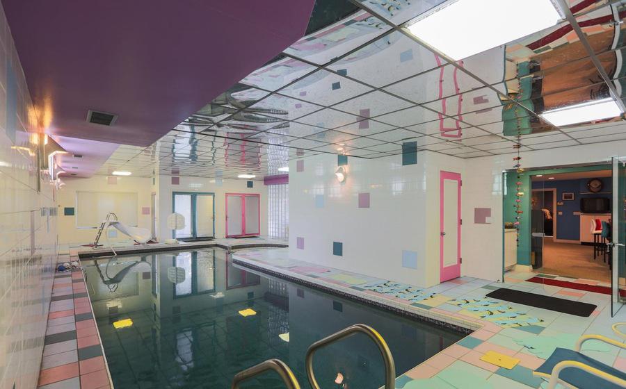 Even the house's indoor pool is deliciously retro