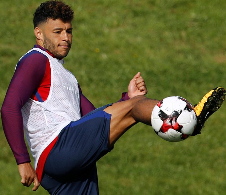  Oxlade-Chamberlain signed for Liverpool whilst on England duty