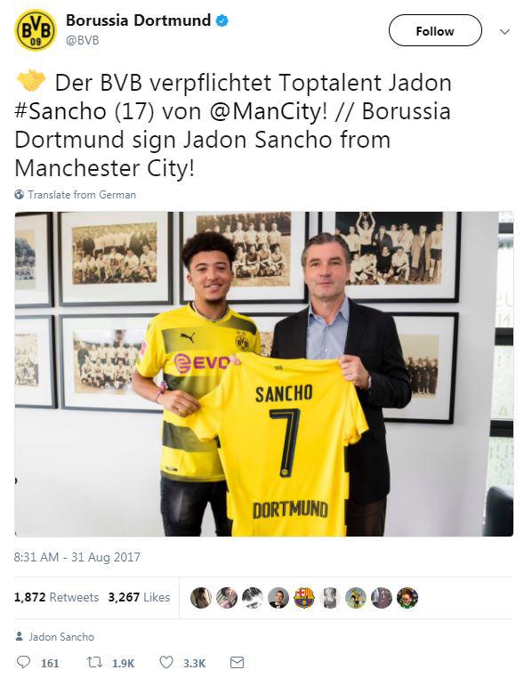  Borussia Dortmund announced the signing of Jadon Sancho on Thursday