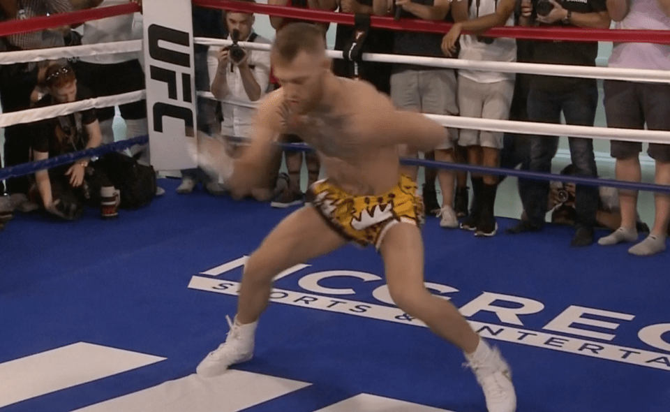  We are not sure if McGregor genuinely intends on using the technique he showed in the open workout against Floyd Mayweather