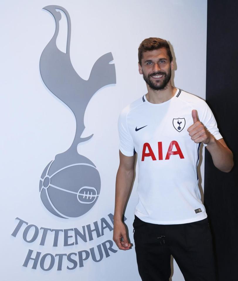  The Spanish striker Fernando Llorente completed his move to Spurs on deadline day