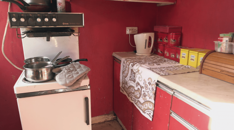  The house looked unrecognisable after the cleaners have finished with it