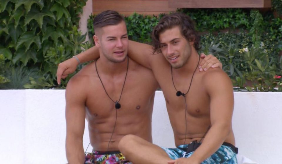  Love Island pals Kem Cetinay and Chris Hughes are signing a record deal with music label Sony