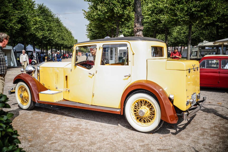  The custom Roller is the only one of its kind with the wagon body-shape