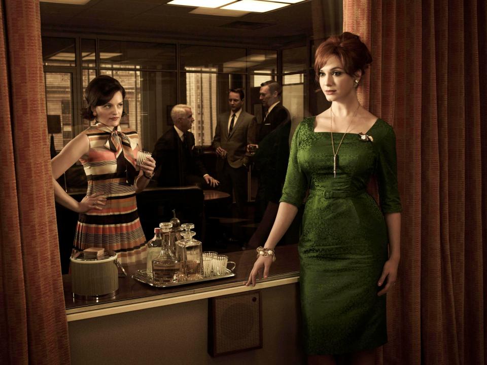  Christina is best known for playing Joan Holloway in Mad Men