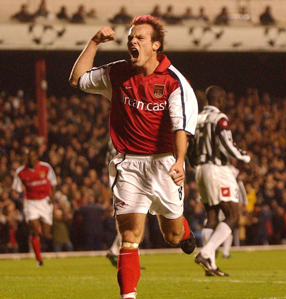  Freddie Ljungberg onced dyed his hair red too