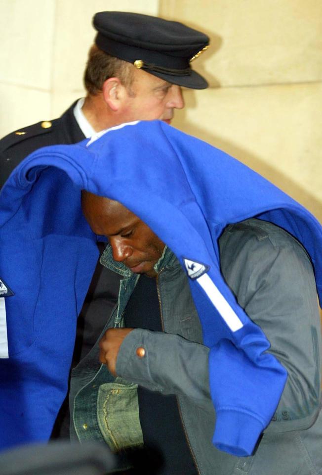  Frank Sinclair at Cartagena Police station