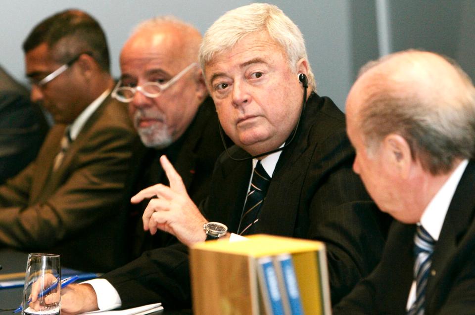  Romario, far left, claims Ricardo Teixiera, centre, is to blame for problems