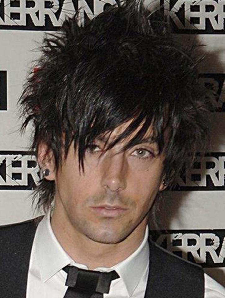  Watkins released five studio albums with Lostprophets before being caged