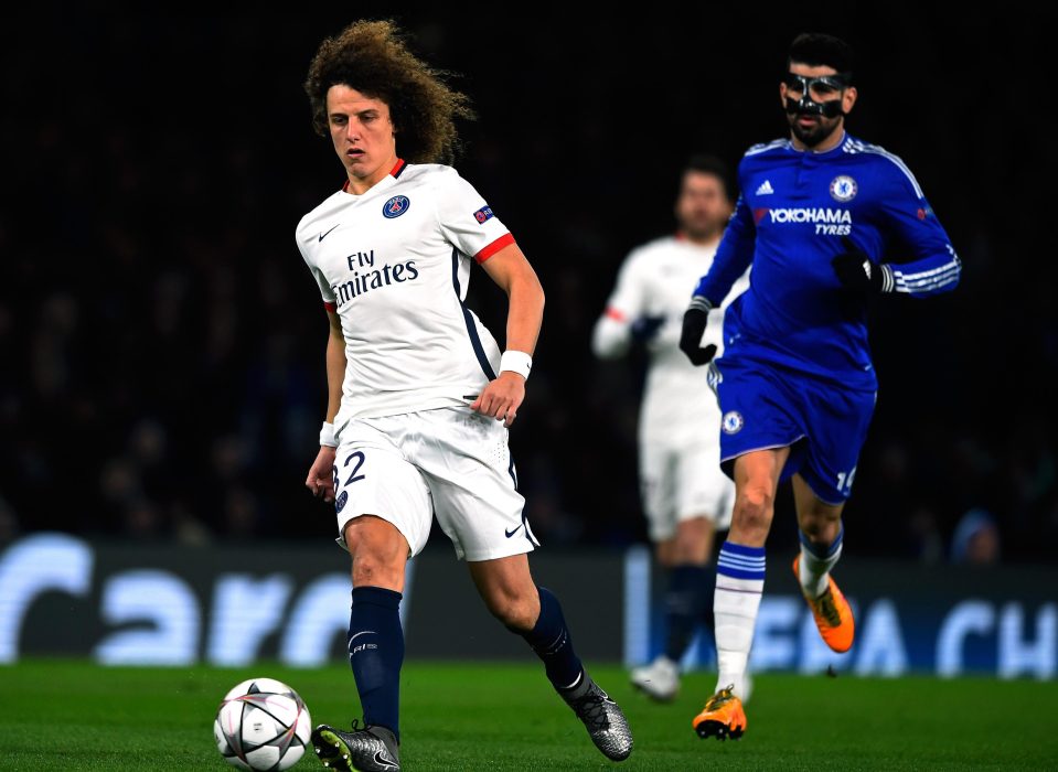  David Luiz faced Chelsea in the Champions League