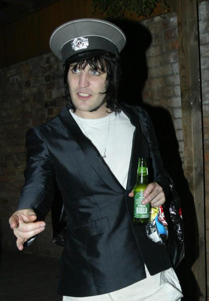  Noel embraced fame and became a regular on the London party circuit